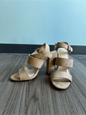 Forever 21 Tan Suede Block Heel Sandals - Strappy Ankle Buckle